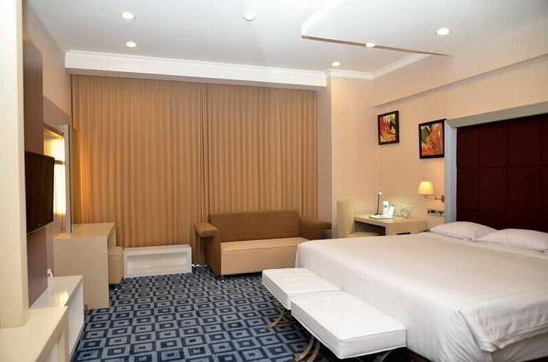 Powered By Archipelago 4* Surabaya