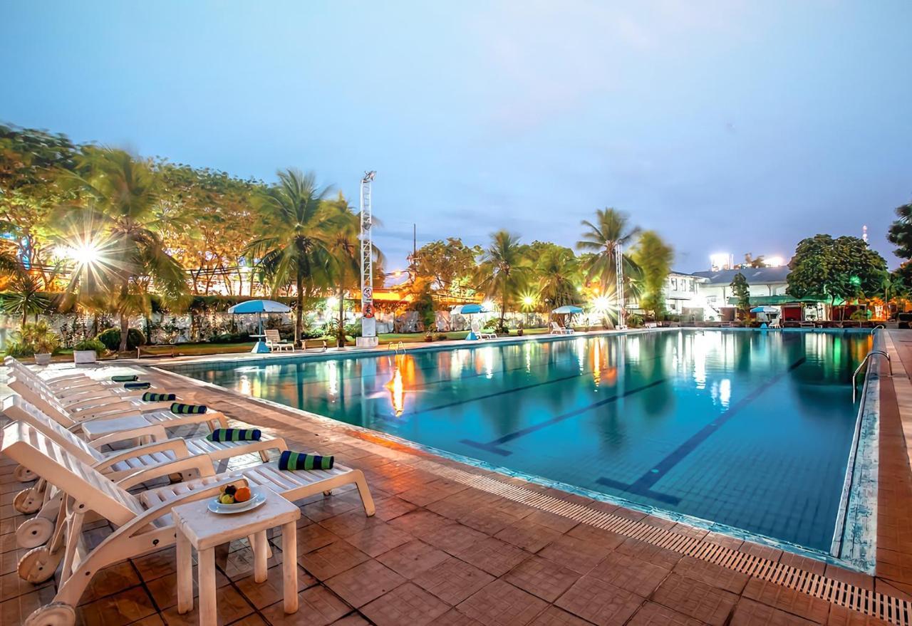 Powered By Archipelago Hotel