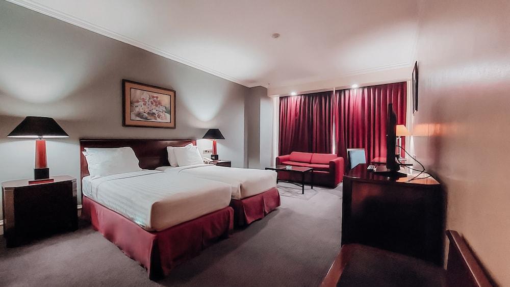 Powered By Archipelago Hotel Surabaya